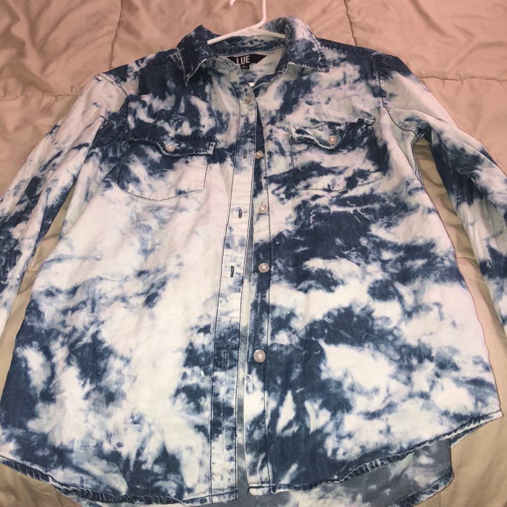 Acid wash button down